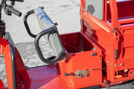 Трицикл электрический Rutrike Амулет 1100 (серый)