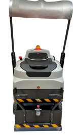 Подметальна машина Bennett Tornado 700bd (150Ач Li)