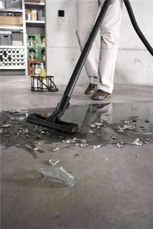 Пылесос Karcher WD 2