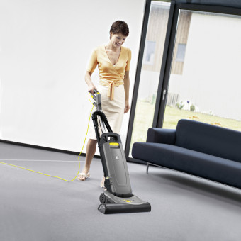 Пылесос щеточный Karcher CV 48/2