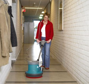 Однодисковая машина Tennant F8