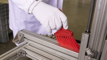 Щетка IGEAX для чистки (190мм, средний, красный)