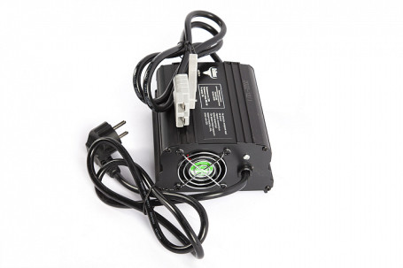 Зарядное устройство RuTrike (60В, 5А, для LiFePo4)