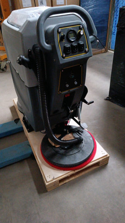 Поломоечная машина STAR SC 5500 BT