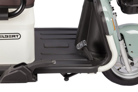 Трицикл электрический Rutrike Gelbert Beta (48/60V, 800W, сереребристо-белый)