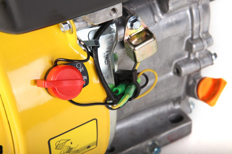 Двигатель бензиновый Champion G210HT