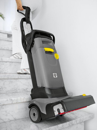 Поломоечная машина Karcher BR 30/4 C Adv