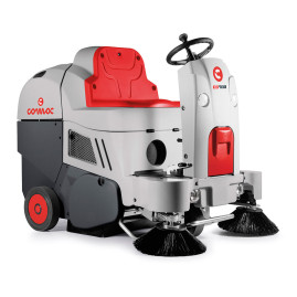 Подметальная машина Comac CS700 B