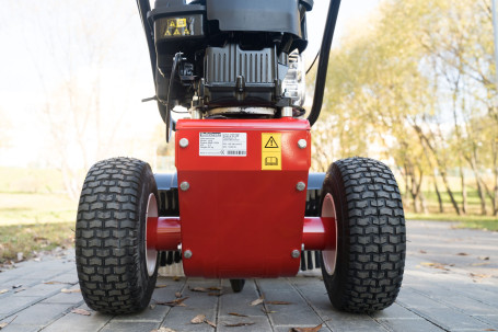 Подметальная машина Tielbuerger TK18 (Honda GCV160)