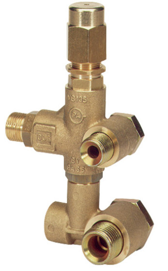 Регулятор давления VB135 (160бар, 25л/мин, 3/8г-г, X:0, Y:63) PA FR