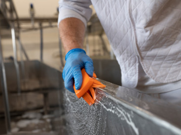 Щетка ручная UST Vikan (176мм, жесткий, оранжевый)