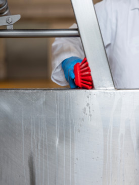 Щетка ручная XL Vikan (230мм, супер жесткий, красный)