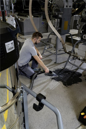 Пылесос промышленный Karcher IVM 60/36-3 H (9.989-910)