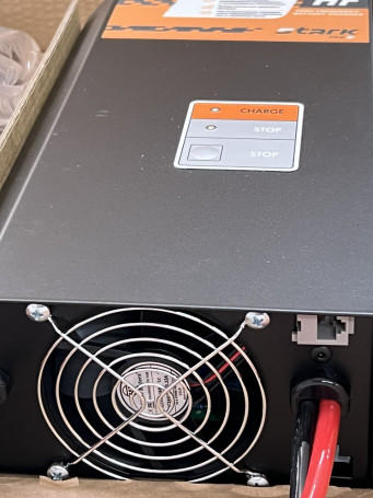 Зарядное устройство Stark ProHF E 24-40 (24В, 40А) (PSW2460.ST2)