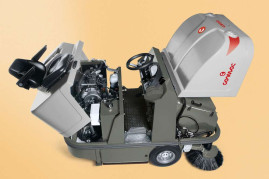 Подметальная машина Comac CS 90 D