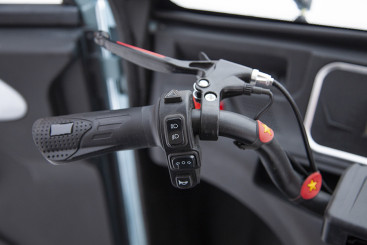 Трицикл электрический Rutrike Бокс (красный)