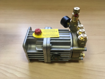 Насос высокого давления Comet AXD 3025G (3400 об/мин, с регулятором)