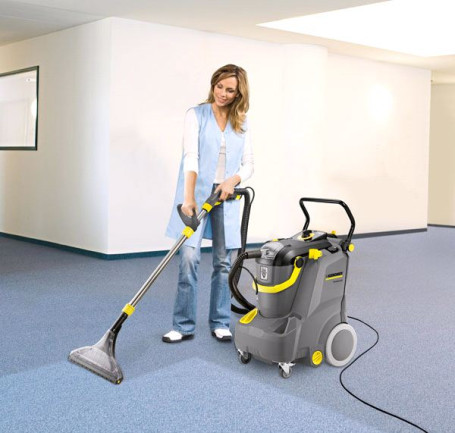 Экстрактор Karcher Puzzi 30/4