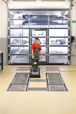 Поломоечная машина Karcher BR 40/10C ADV+MF