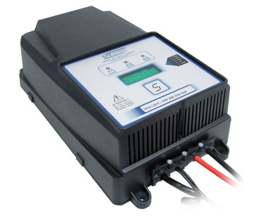 Зарядное устройство SPE CBHF2-XP (12-48В, 35/40A)