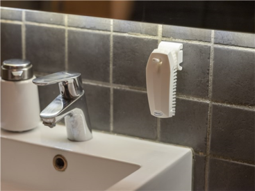 Гигиеничное настенное крепление Vikan (41мм, один крюк, белый)