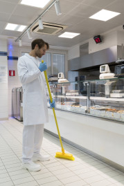 Щетка IGEAX для пола (340мм, мягкий, желтый)