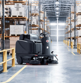 Подметальная машина Viper ROS1300 RIDE ON SWEEPER