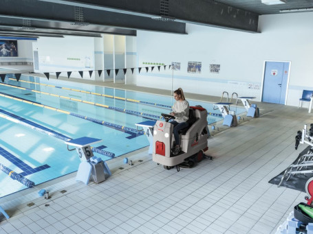 Поломоечная машина Comac Innova Comfort 85 B CB (АКБ Li-Ion)