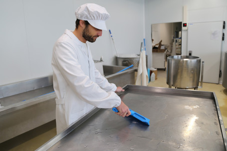 Сгон IGEAX сверхгигиеничный (300мм, мини-ручка, синий)