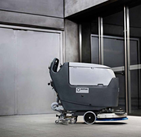 Поломоечная машина Nilfisk BA 531